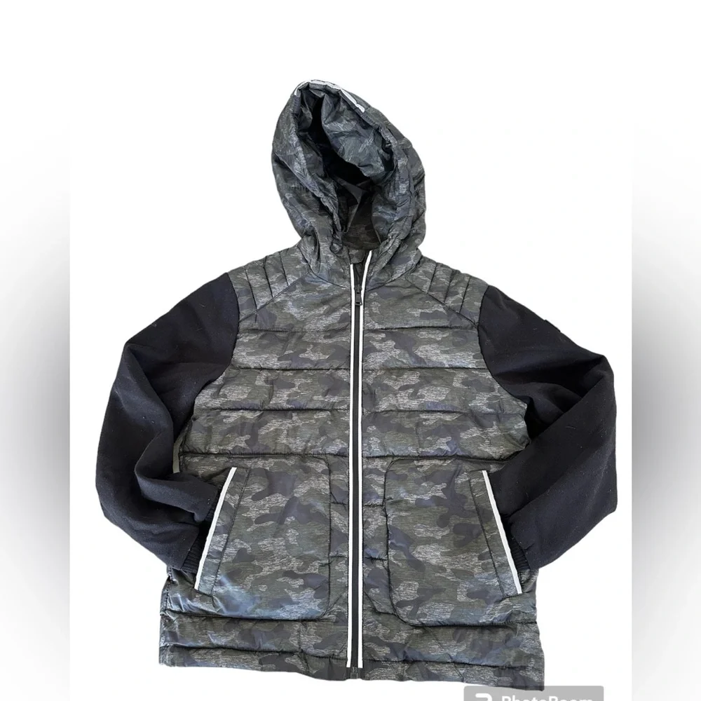 Michael Kors Puffer Jacket - Picture 2 of 3